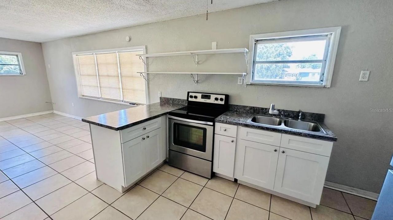 1310 N Combee Road, Lakeland, FL 33801 Photo