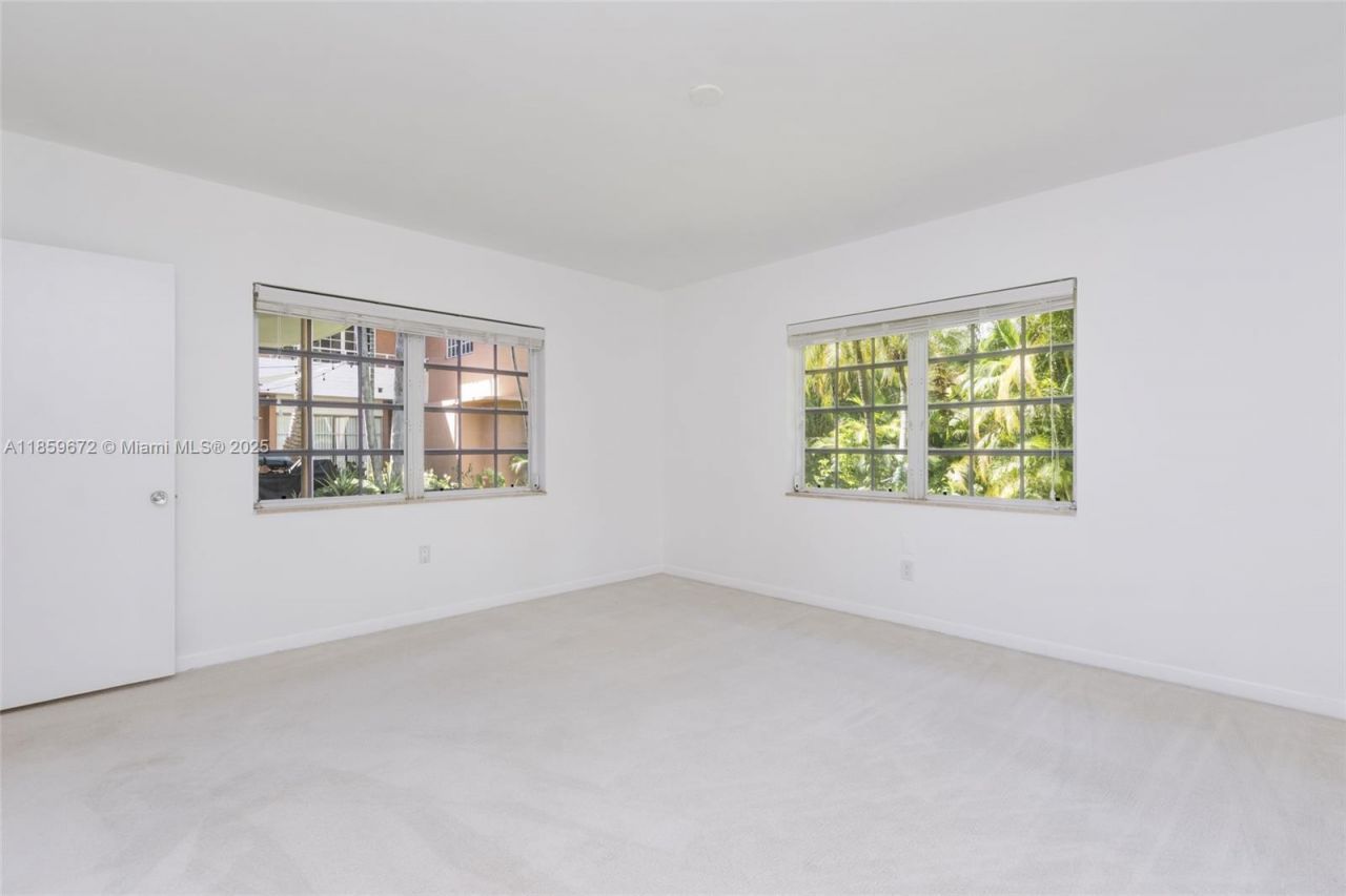 60 Park Dr, Unit C, Bal Harbour, FL 33154 Photo