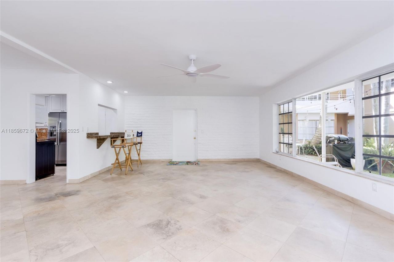 60 Park Dr, Unit C, Bal Harbour, FL 33154 Photo