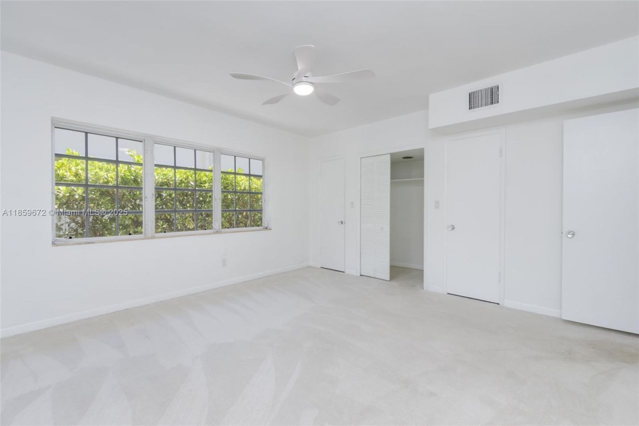 60 Park Dr, Unit C, Bal Harbour, FL 33154 Photo