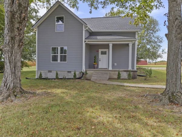 5178 E Robertson Rd, Cross Plains, TN 37049