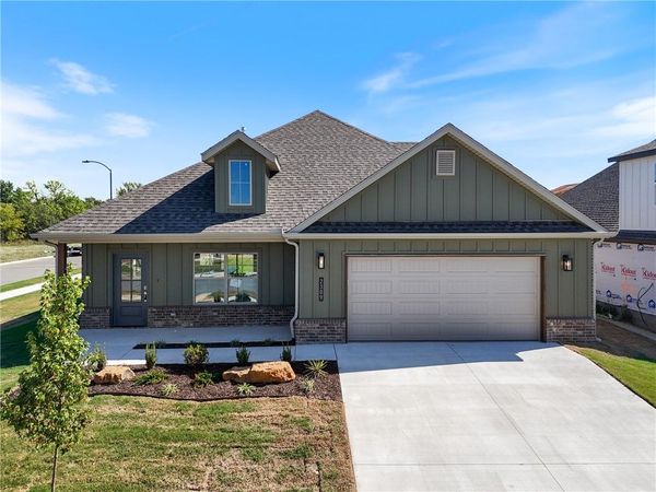 2309 N Presley Street, Siloam Springs, AR 72761