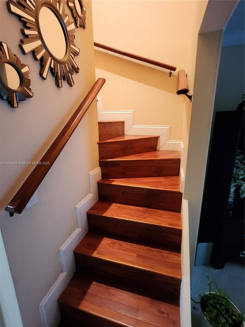 8360 NW 8th St, Unit 6-2, Miami, FL 33126 Photo