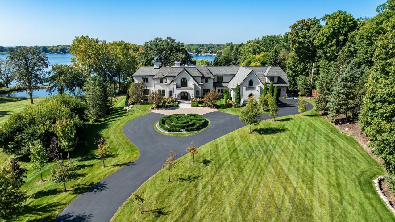 1535 Bohns Point Road, Orono, MN 55391