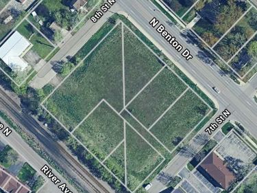 709 N Benton Drive, Sauk Rapids, MN 56379