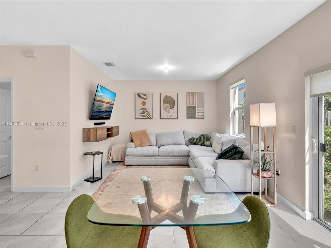 12929 NW 24th Ave, Miami, FL 33167 Photo