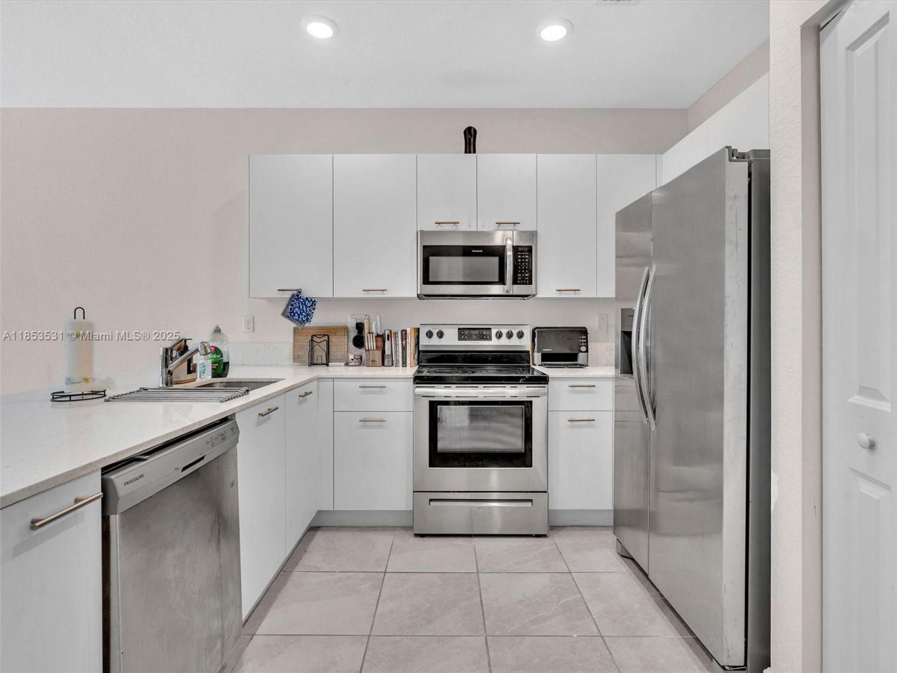 12929 NW 24th Ave, Miami, FL 33167 Photo