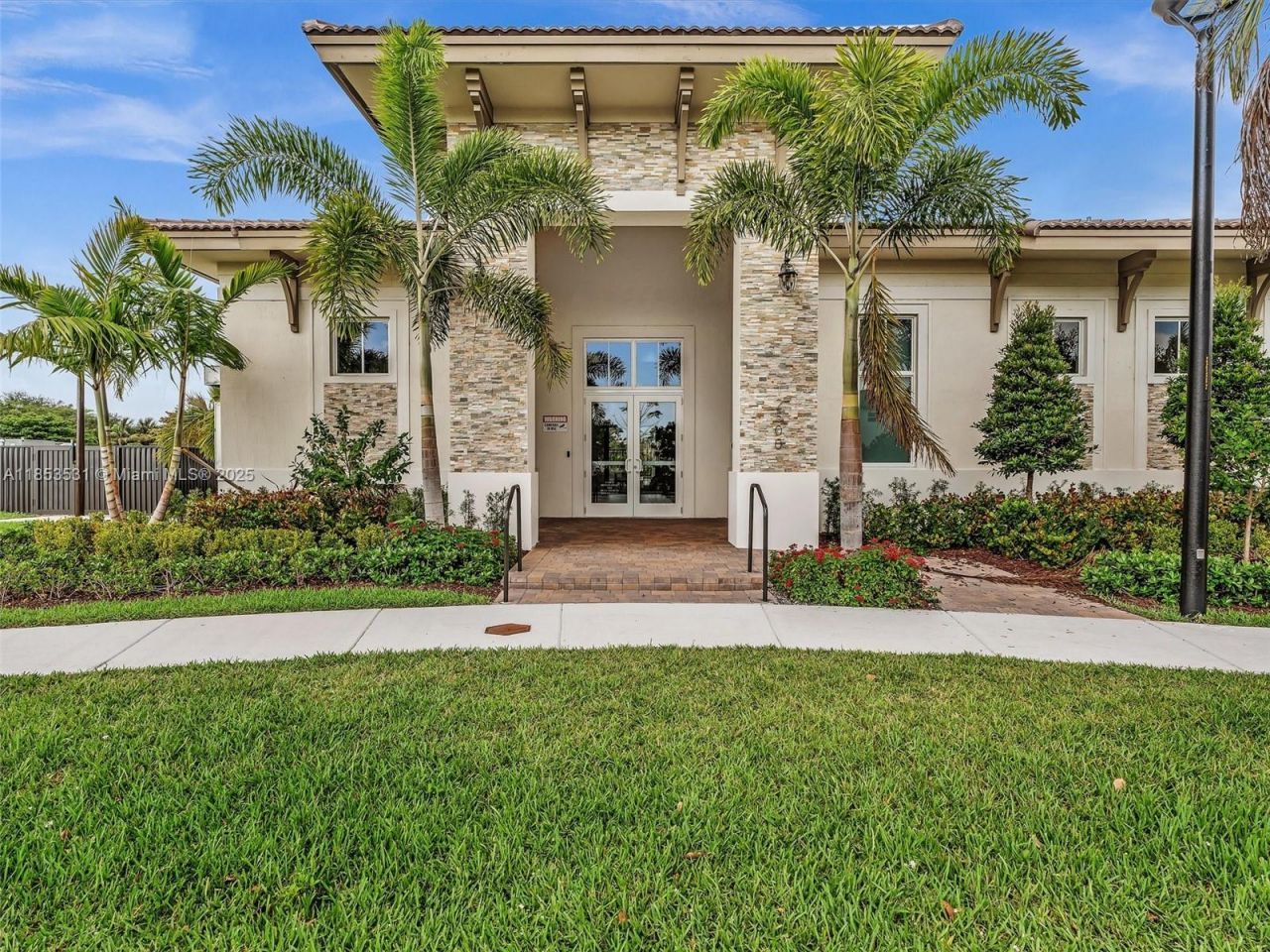 12929 NW 24th Ave, Miami, FL 33167 Photo