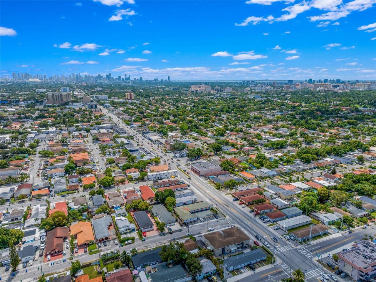 4831 W Flagler St, Miami, FL 33134 Photo