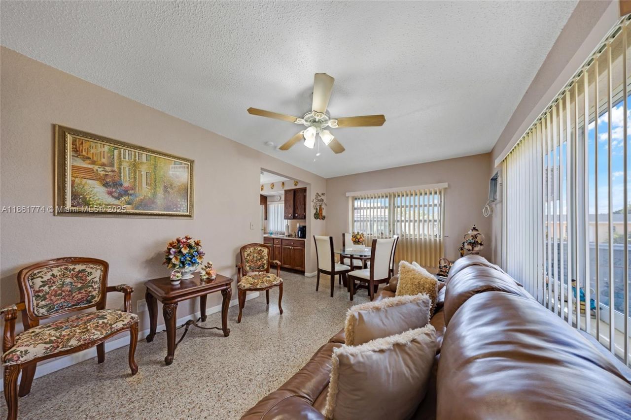 4831 W Flagler St, Miami, FL 33134 Photo