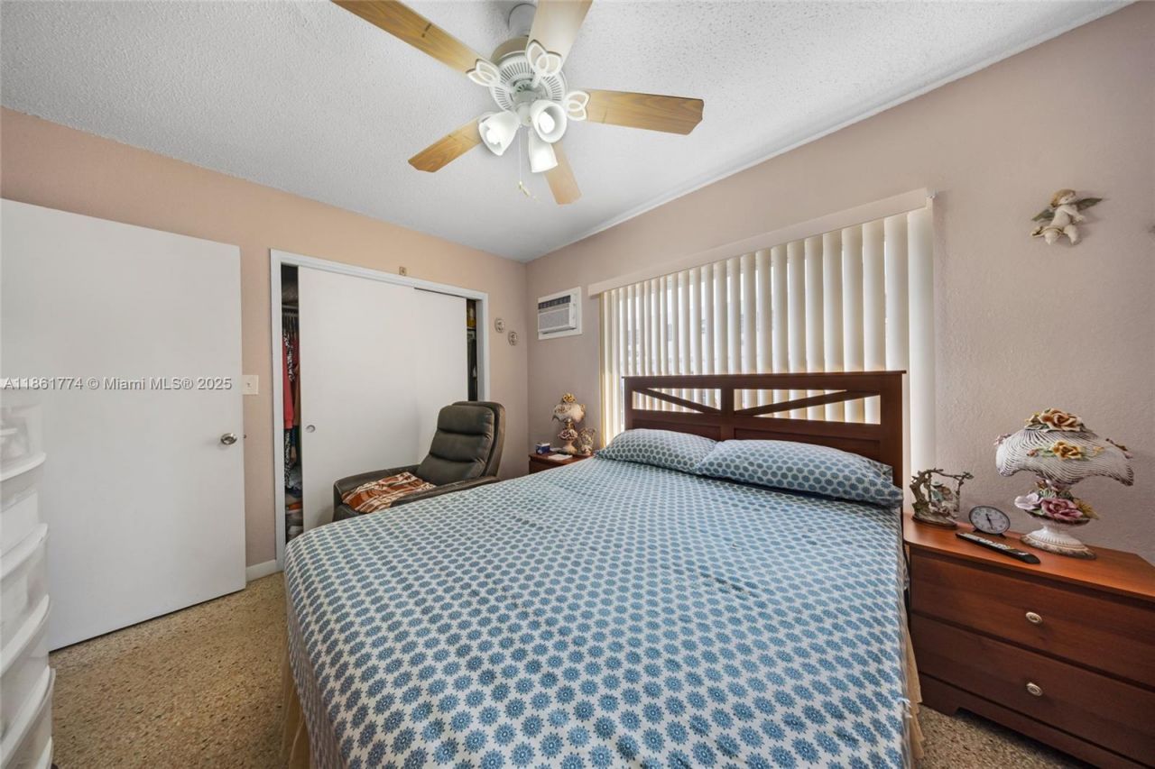 4831 W Flagler St, Miami, FL 33134 Photo