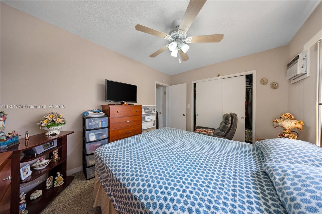 4831 W Flagler St, Miami, FL 33134 Photo