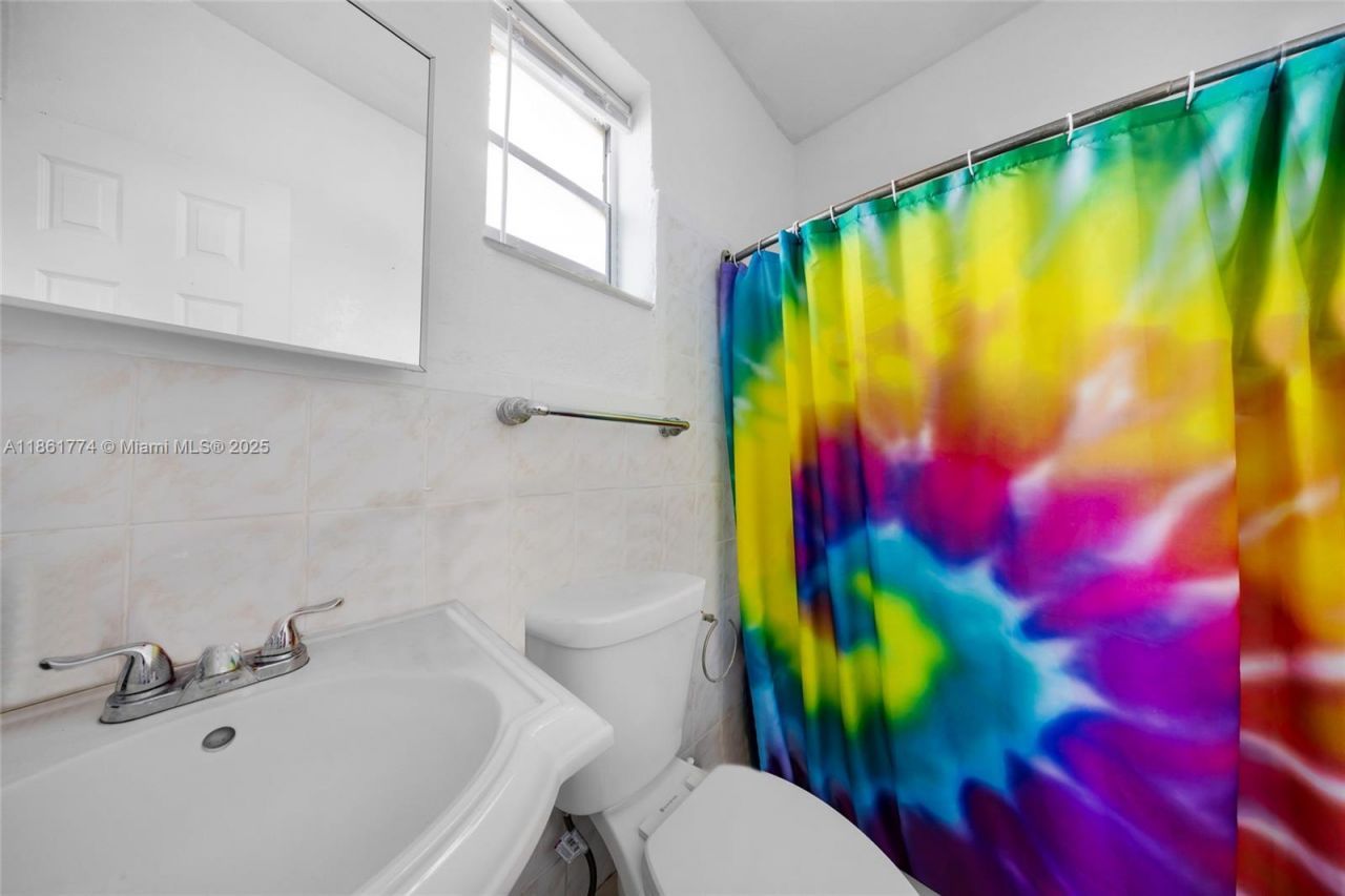 4831 W Flagler St, Miami, FL 33134 Photo