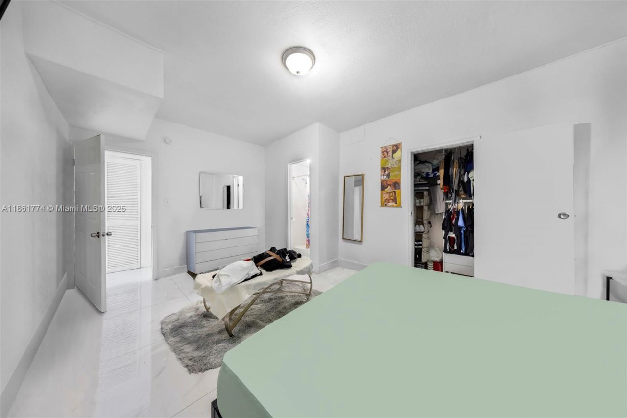 4831 W Flagler St, Miami, FL 33134 Photo