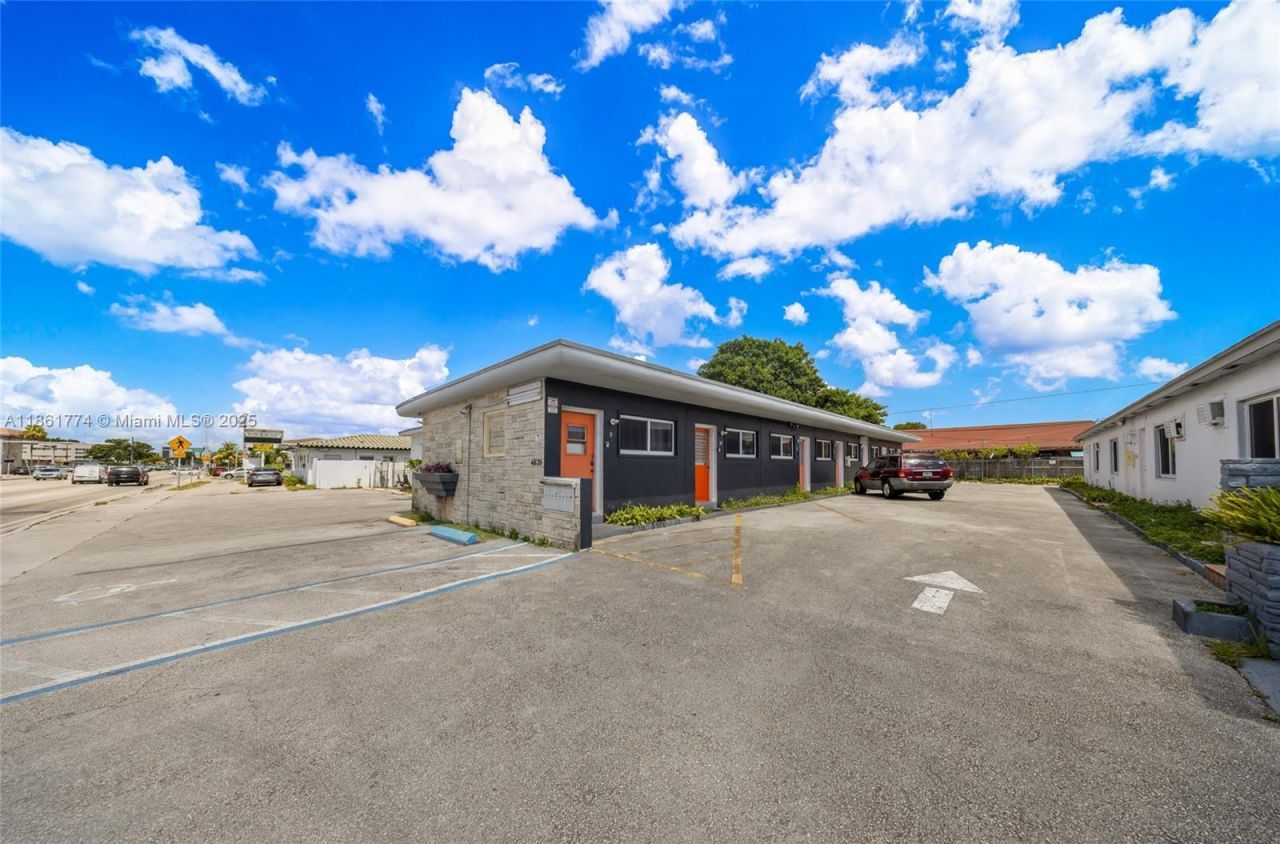 4831 W Flagler St, Miami, FL 33134 Photo