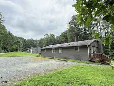 594 Cedar Lake Rd. Road, Unit A & B, Chapel Hill, NC 27516