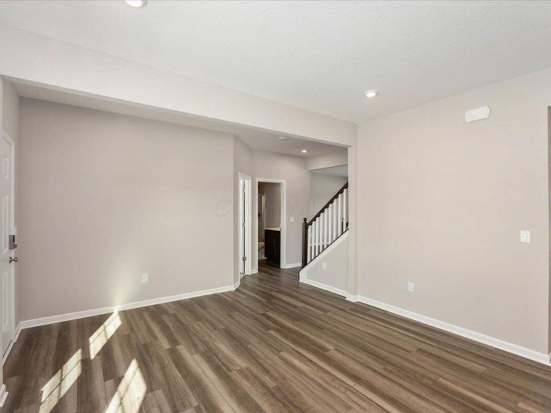 1055 Greenfield Drive, Marysville, OH 43040 Photo 16