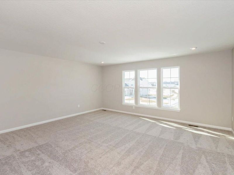 1055 Greenfield Drive, Marysville, OH 43040 Photo 23