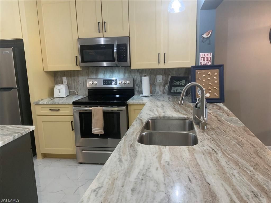 12170 Kelly Sands Way, Unit 705, Fort Myers, FL 33908 Photo