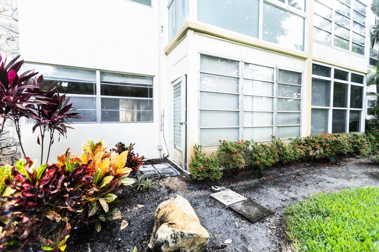 5161 W Oakland Park Boulevard, Unit 106, Lauderdale Lakes, FL 33313 Photo