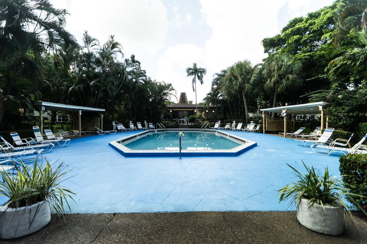 5161 W Oakland Park Boulevard, Unit 106, Lauderdale Lakes, FL 33313 Photo