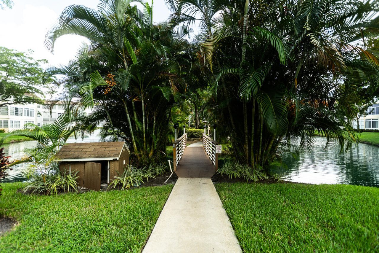 5161 W Oakland Park Boulevard, Unit 106, Lauderdale Lakes, FL 33313 Photo