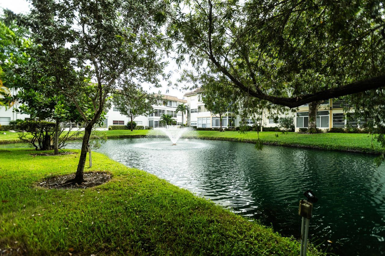 5161 W Oakland Park Boulevard, Unit 106, Lauderdale Lakes, FL 33313 Photo