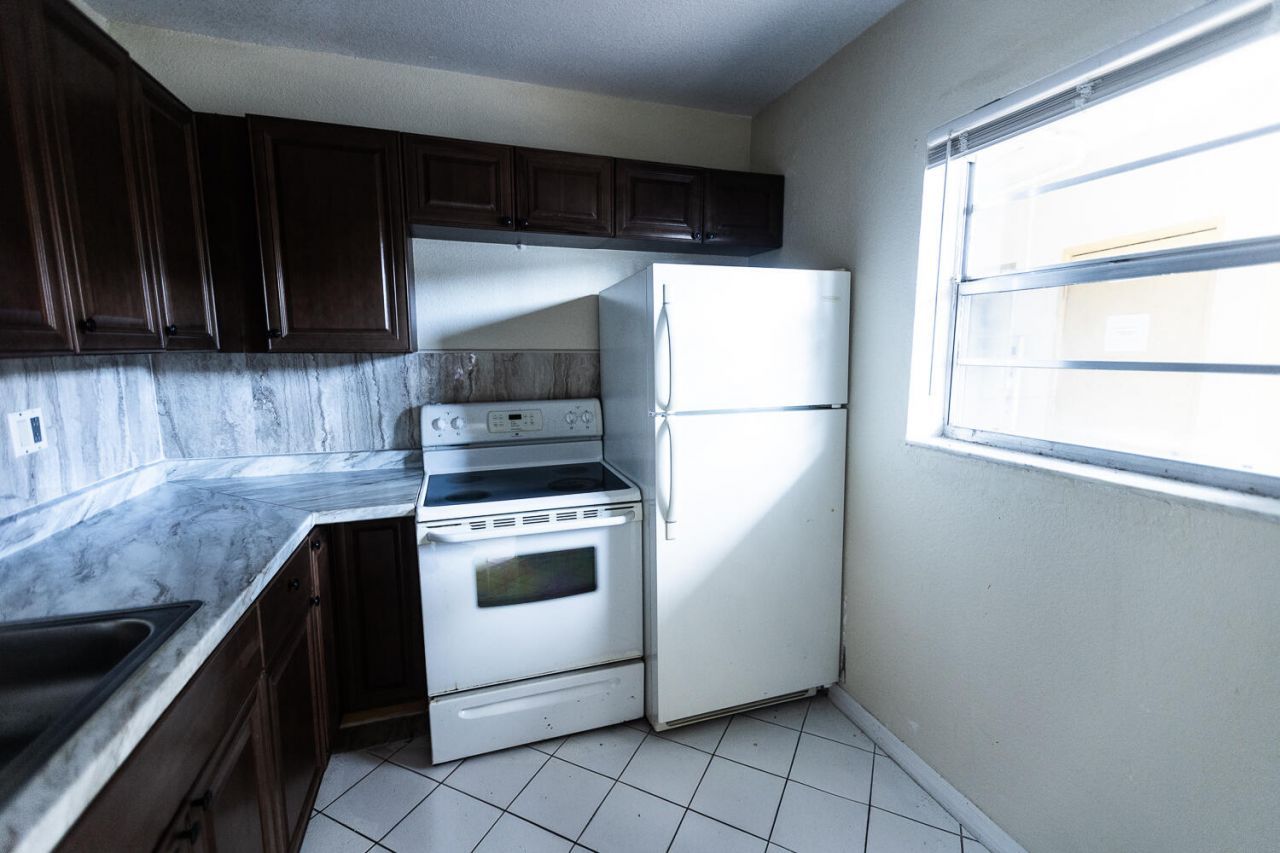 5161 W Oakland Park Boulevard, Unit 106, Lauderdale Lakes, FL 33313 Photo