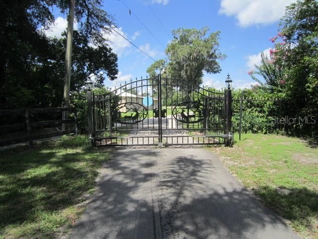 975 Rolling Acres Drive, Deland, FL 32720 Photo