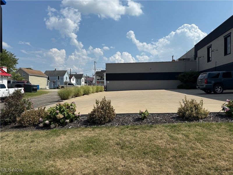 641 Lincoln Way W, Massillon, OH 44647 Photo 2