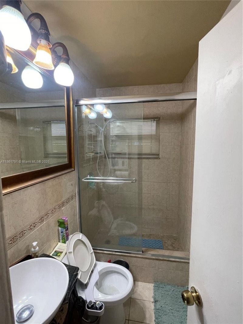 2626 Thomas St, Hollywood, FL 33020 Photo