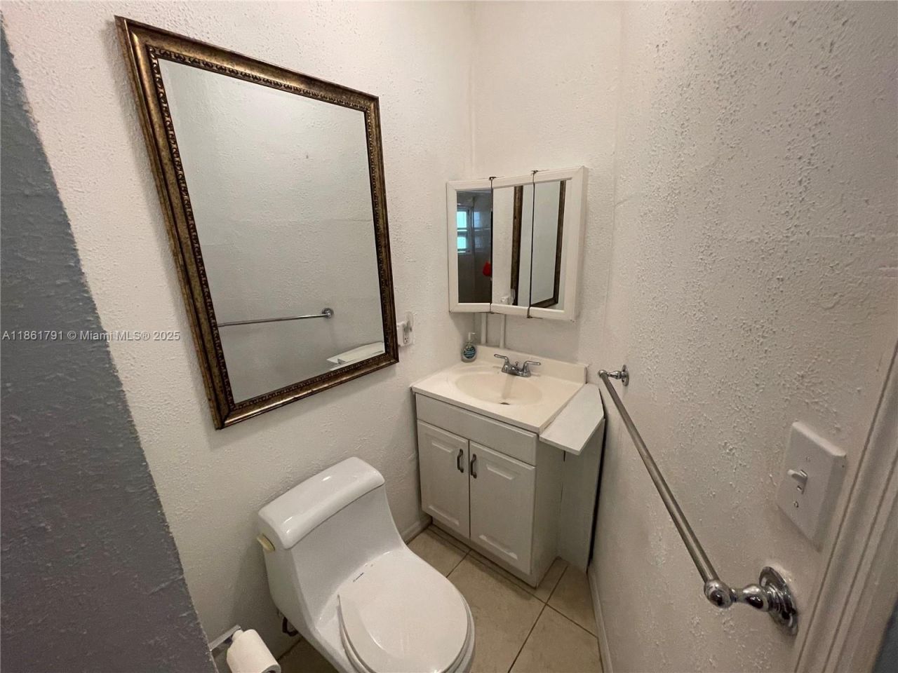 2626 Thomas St, Hollywood, FL 33020 Photo