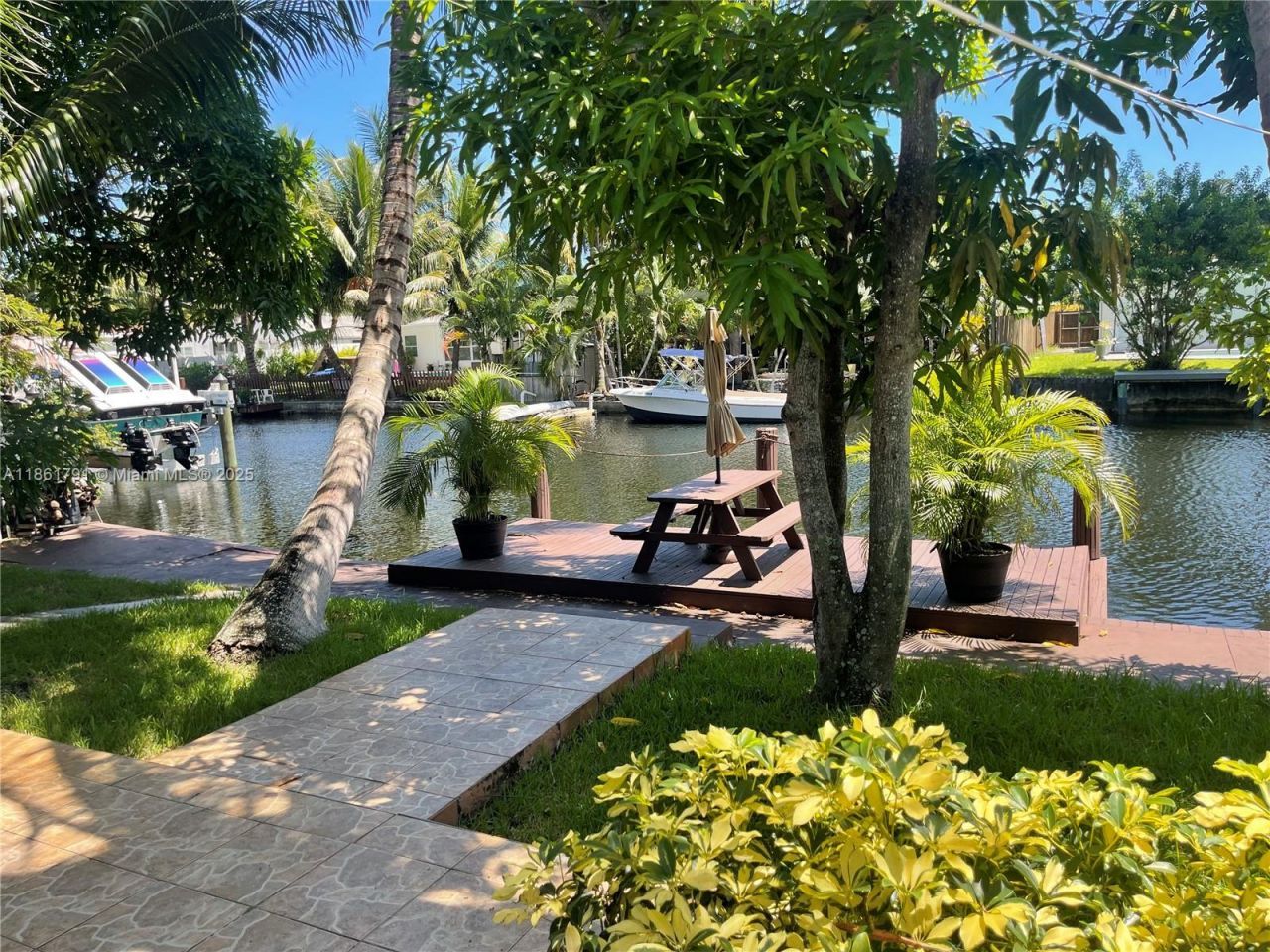 2626 Thomas St, Hollywood, FL 33020 Photo