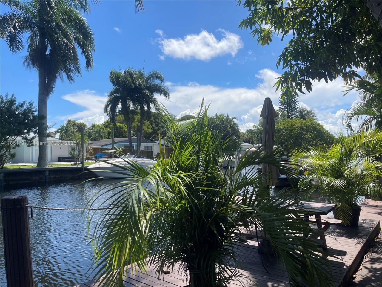 2626 Thomas St, Hollywood, FL 33020 Photo