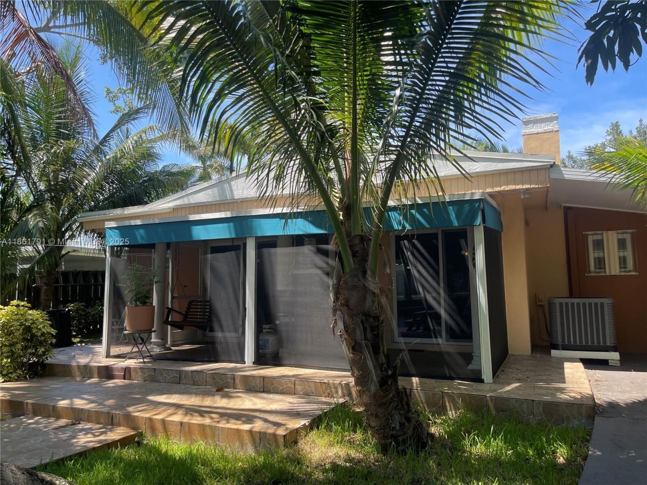 2626 Thomas St, Hollywood, FL 33020 Photo