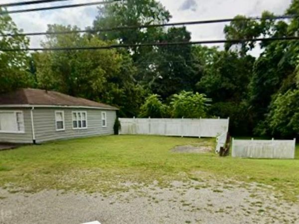 2313 Washington Boulevard, Belpre, OH 45714