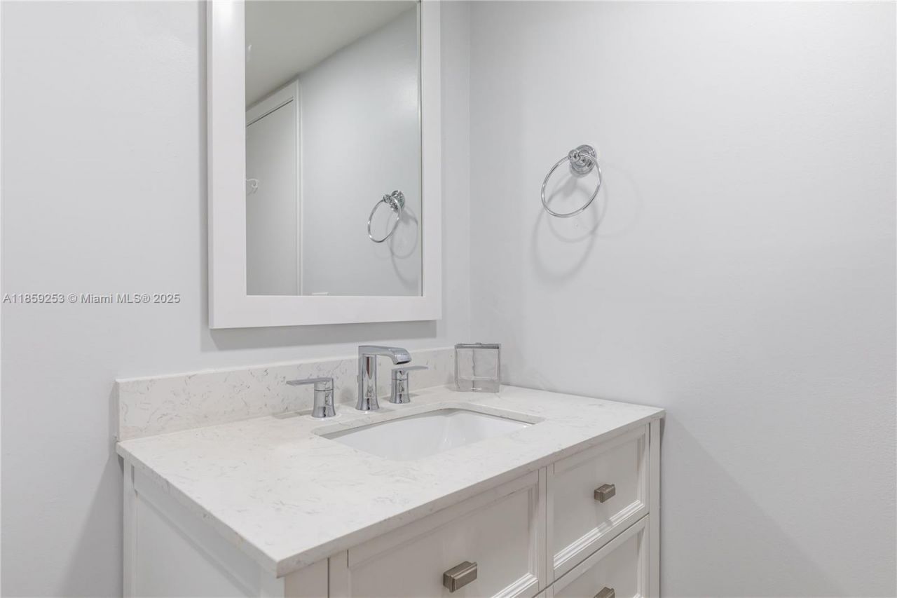 1110 SW 125th Ave, Unit 112M, Pembroke Pines, FL 33027 Photo