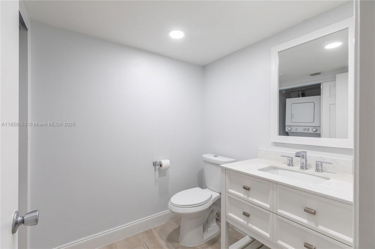 1110 SW 125th Ave, Unit 112M, Pembroke Pines, FL 33027 Photo