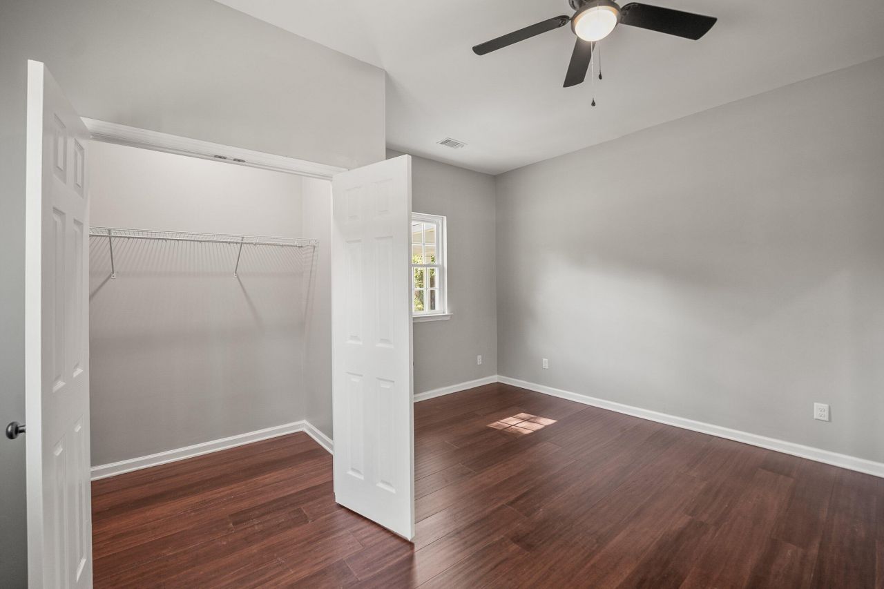 160 Bruce K Smalls Drive Photo 27