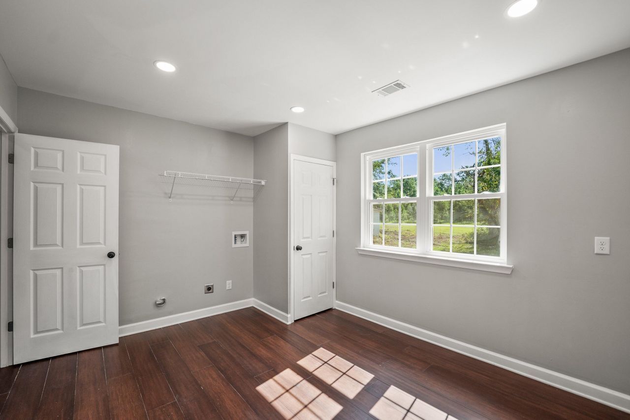 160 Bruce K Smalls Drive Photo 35