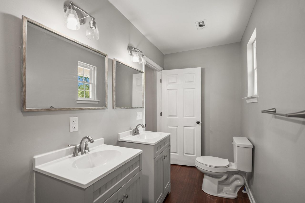 160 Bruce K Smalls Drive Photo 42