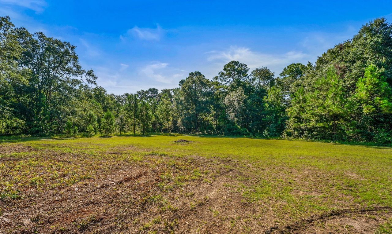 160 Bruce K Smalls Drive Photo 6