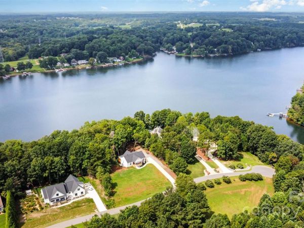 127 Beacon Ridge Drive, Stony Point, NC 28678