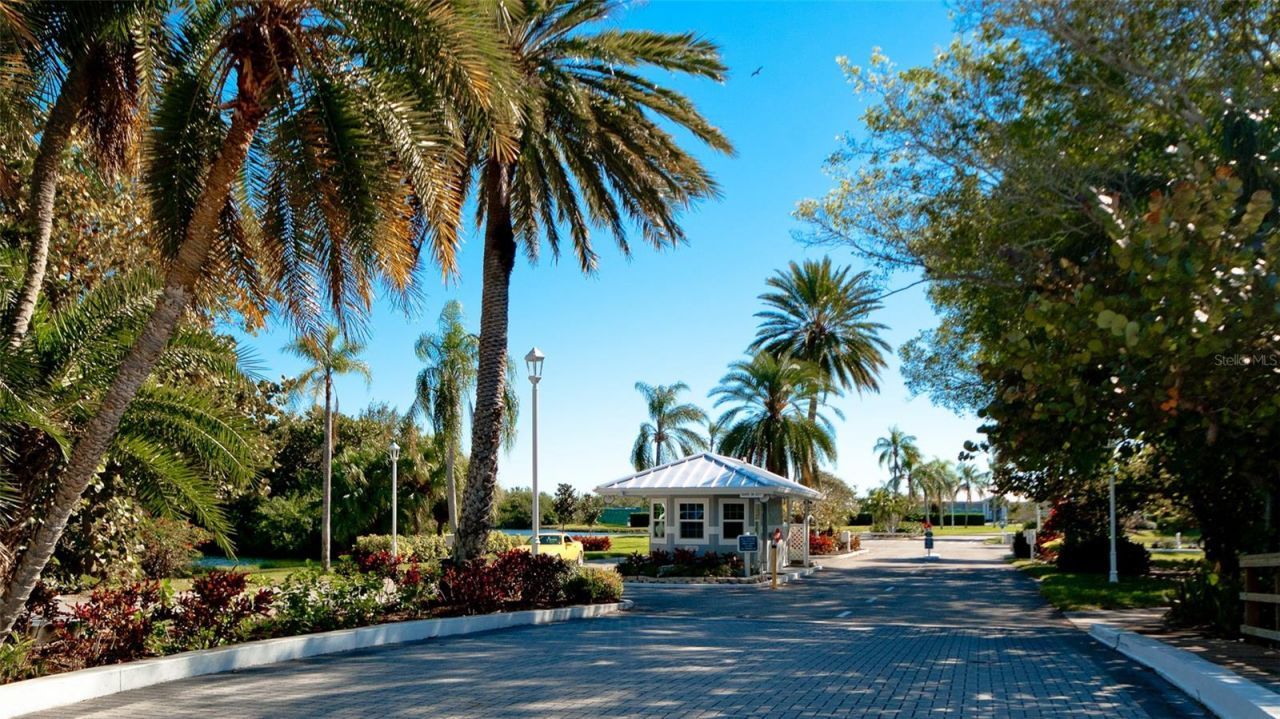 512 Sanderling Circle, Bradenton, FL 34209 Photo