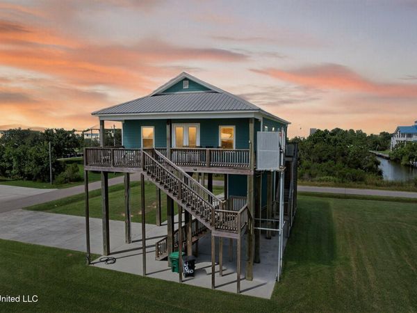 4040 Borneo Street, Bay Saint Louis, MS 39520