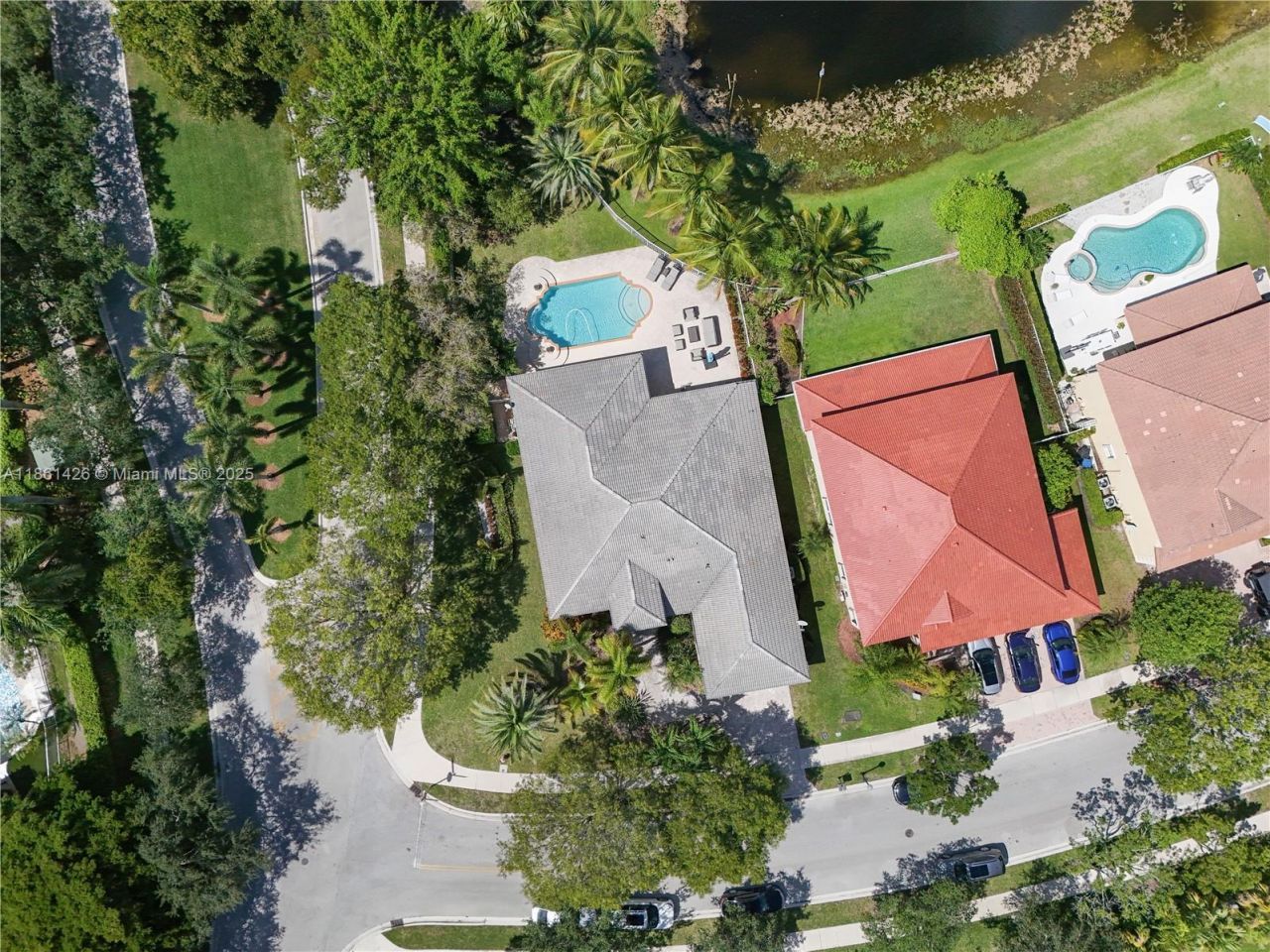 1600 Blue Jay Cir, Weston, FL 33327 Photo