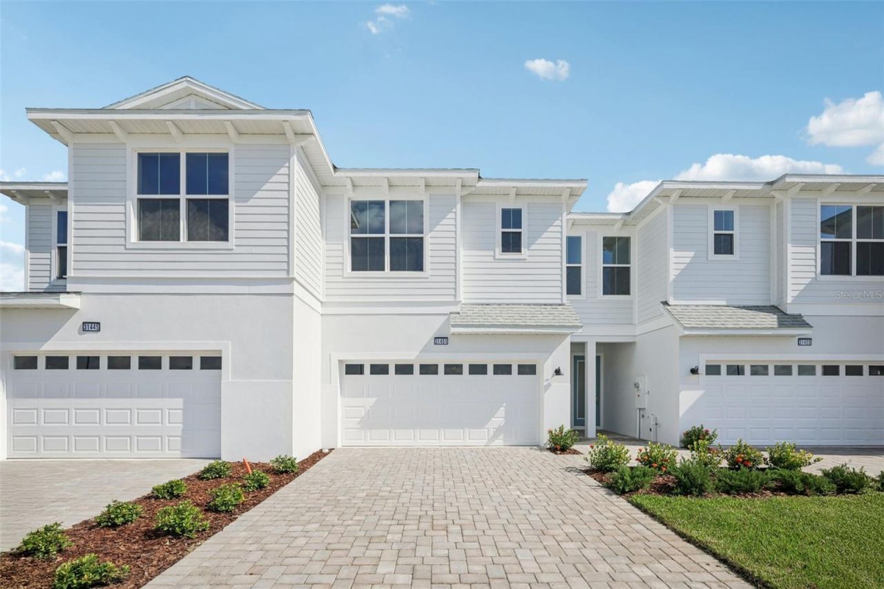 31451 Spanish Mission Road, San Antonio, FL 33576 Main Photo