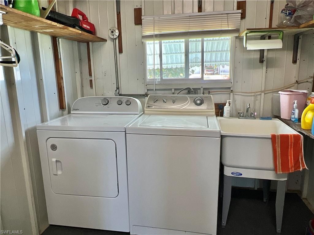 290 Valencia Dr, Fort Myers, FL 33905 Photo