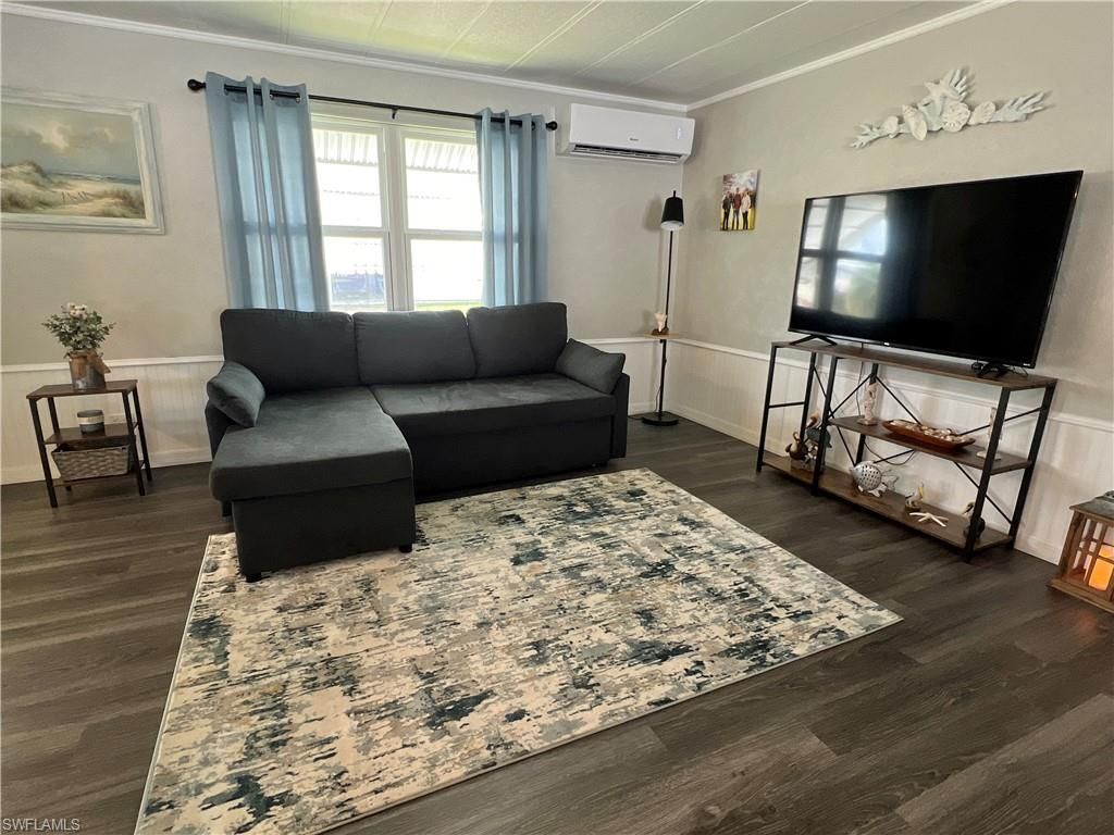 290 Valencia Dr, Fort Myers, FL 33905 Photo