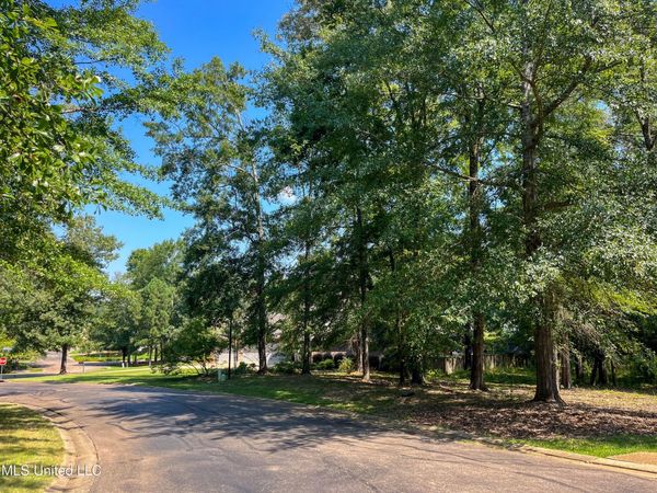 Cottesbrooke Circle, Madison, MS 39110